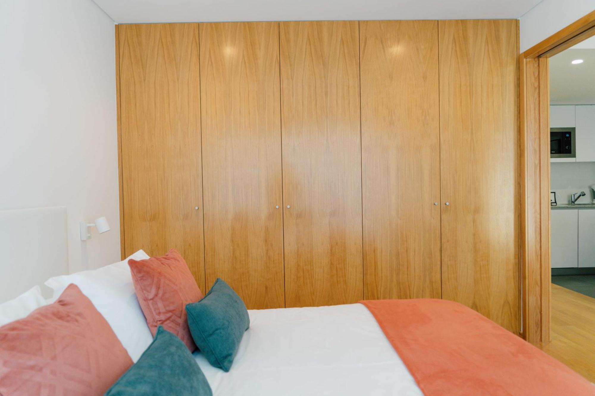 Oporto Yellow Apartments Экстерьер фото